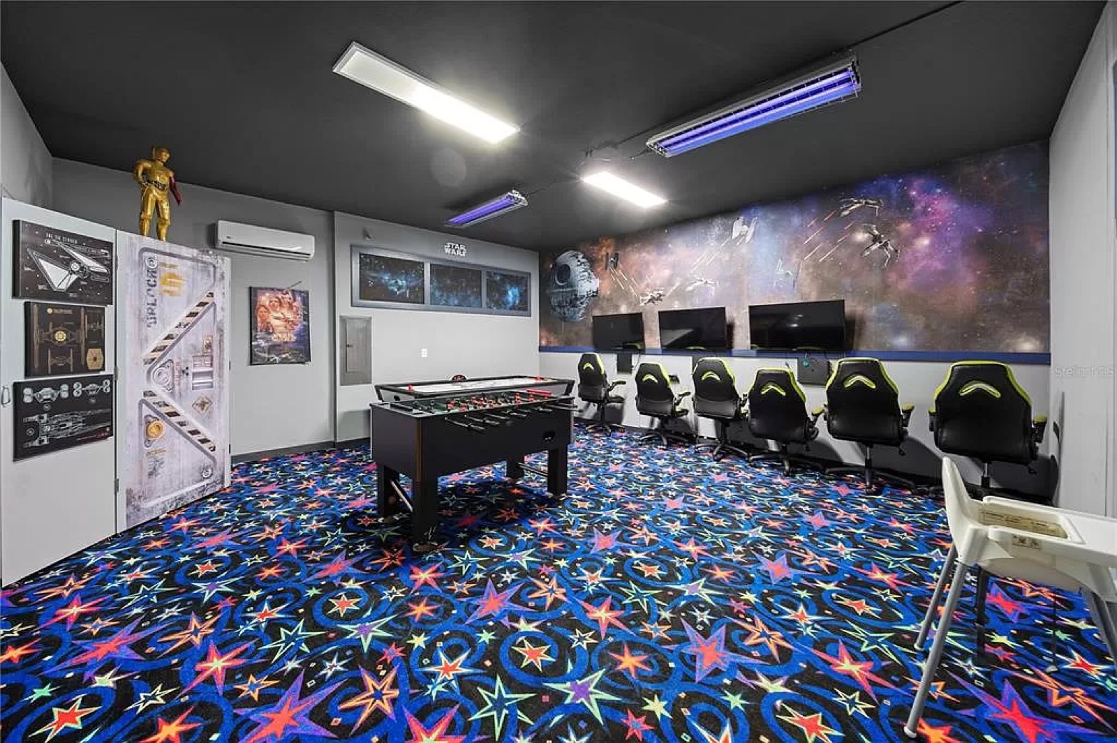 Star Wars themed arcade game room